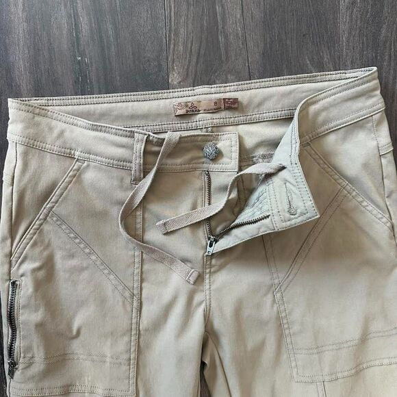 Prana Monarch Convertible Pants Shorts Hiking Khaki Tan Stretchy Women's Size 8 - Picture 4 of 7